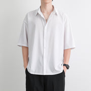 カジュアルシャツ 五分袖 メンズ 男性用 トップス 襟付き 前開き 無地 大きいサイズ ゆったり シンプル おしゃれ かっこいい ベーシック 着回し力 デイリー 通勤 通学 普段着 羽織り 単色 ホワイト ブラック グレー 白 黒