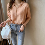 スキッパーカラー シャツ 7分袖 マオカラー バンドカラー レディース 大きいサイズ 女性 シャツ Vネック プルオーバー 七分袖 無地 シンプル 薄手 カジュアル 透け感 通気性 夏 春 秋 ホワイト 白 グリーン ピンク イエロー 仕事 大人 大人女子 落ち着いた雰囲気