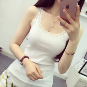 キャミソール ノースリーブ レディース 女性 インナーウェア 肌着 無地 単色 Uネック レース おしゃれ かわいい リブ素材 シンプル カジュアル ガーリー 大人 上品 黒 白 春 夏 秋 冬