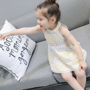 ワンピース Aライン キッズ ベビー 子供 女の子 ノースリーブ 袖なし ミニ丈 ショート丈 ホルターネック ドット柄 水玉模様 お洒落 可愛い お出かけ 普段使い 夏 子供服 女児 ガールズ