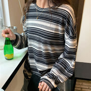 カットソー レディース 女性 トップス 長袖 丸首 ラウンドネック クルーネック プルオーバー ドロップショルダー 総柄 ボーダー しましま ブラック ピンク ブルー シンプル カジュアル 可愛い キュート おしゃれ 春 夏