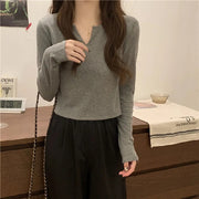 長袖Tシャツ カットソー レディース 女性 婦人 大きいサイズ クロップド Vネック 無地 単色 シンプル かわいい おしゃれ カジュアル