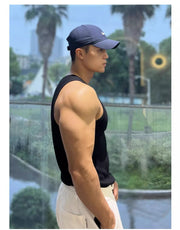 タンクトップ メンズ 男性 トップス ノースリーブ ラウンドネック リブ 大きいサイズ シンプル 着回し かっこいい 単色 無地 ランニング 定番