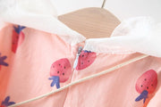 ワンピース 長袖 ミニ丈 ひざ上 ポシェット風 飾り付き 襟付き イチゴプリント 子供服 ベビー キッズ 女の子 かわいい キュート キツネ ピーターパンカラー おしゃれ フレアスカート お出かけ 子ども