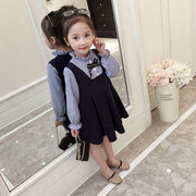 ワンピース 子供服 キッズ 女の子 長袖 フリル襟 スタンドカラー 膝丈 フレア フェイクレイヤードスタイル 重ね着風デザイン ストライプ柄 リボン 袖口ゴム かわいい おしゃれ お出かけ トラッド 清楚