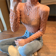 ブラウス レディース 女性用 トップス 長袖 ハイネック 透け感 ライン ウェーブ タイト おしゃれ 可愛い シンプル おでかけ 普段使い 婦人用 春 秋 ブラック ホワイト ベージュ ブラウン