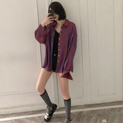 長袖シャツ レディース 女性 婦人 トップス サテン調 羽織り アウター ロングシャツ 前あき ボタン 大きいサイズ ゆったり ラフ 長め丈 体型カバー オーバーシャツ ビッグシルエット キラキラ 無地 袖ボタン 2XL 3XL かっこいい おしゃれ ガーリー シンプル 着回し ヘビロテ お出かけ イベント 紫 青