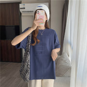 Tシャツ 半袖 レディース ラウンドネック 女性 単色 英字 ロゴ エンボス プルオーバー カジュアル シンプル おしゃれ ドロップショルダー 春 夏 ホワイト 白 ブラック 黒 グレー 灰 キャメル ネイビー 丸首 ソリッドカラー クルーネック 婦人服 普段着 着回し 定番