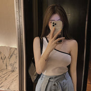 変形タンクトップ カットソー レディース 女性 トップス ノースリーブ ワンショルダー アシンメトリー アシメデザイン 無地 ブラック ホワイト グレー シンプル セクシー かわいい キュート ラフ カジュアル おしゃれ 夏 春