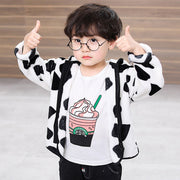 パーカー フーディ キッズ ベビー 子供服 子ども服 赤ちゃん 女の子 男の子 トップス アウター 上着 長袖 もこもこ 暖かい ジップアップ 前開き チャック ジッパー ケモミミ 耳付き 無地 総柄 ボーダー 星 ハート 動物 アニマル かわいい キュート カジュアル ポップ 防寒 ポカポカ 秋 冬