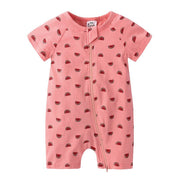 ロンパース カバーオール ツナギ 半袖 ベビー キッズ 赤ちゃん 乳幼児 新生児 子ども 子供服 ジップアップ 前開き 着脱かんたん 着せやすい 簡単お着替え 楽ちんオムツ交換 股開き ボディスーツ ジャンプスーツ ジッパー ファスナー プリント柄 シンプル カジュアル かわいい おしゃれ 普段着 部屋着 ルームウェア パジャマ ゆったり くつろぎ リラックス 女の子 男の子