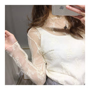 ブラウス シアー トップス レース レディース 女性 婦人 ハイネック インナー シースルー 重ね着 長袖 透け 花柄 チュール レイヤード おしゃれ 上品 かわいい エレガント 華やか きれいめ 大人 オトナ 着痩せ 華奢見せ 春 夏 秋 冬 高見え 上質 上品 オールシーズン