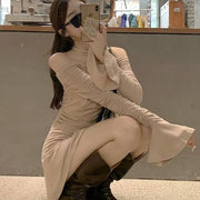 ワンピース ミニワンピ Aライン オフショルワンピ レディース 女性 ミニ丈 フレアワンピース オフショルダー ベルスリーブ フレアスリーブ シャーリング