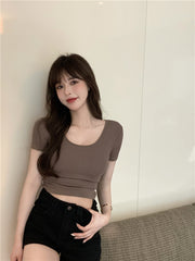 カットソー レディース 女性 トップス 半袖 Uネック ショート丈 無地 単色 定番 着回し フィット セクシー シンプル かわいい カジュアル おしゃれ お出かけ プルオーバー