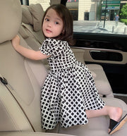 ワンピース 半袖 フレア Aライン キッズ 女の子 ミディアム丈 膝丈 スクエアネック パフスリーブ ギャザー 花柄 チェック柄 格子柄 ふんわり ガーリー かわいい おしゃれ キュート お出かけ パーティ お呼ばれ きれいめ 黒 紫 緑