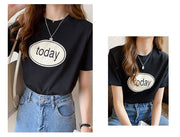 Tシャツ カットソー レディース 女性 トップス 半袖 丸首 ラウンドネック クルーネック フロントプリント フロントロゴ 英語 ブラック ホワイト ブルー シンプル カジュアル ラフ ストリート系 おしゃれ 可愛い キュート 部屋着 ルームウェア 春 夏