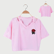 刺繍入り半袖Tシャツ ショート丈 ネックデザインTシャツ 薔薇 カットソー Vネック 肌見せ スポーティー 夏 サマー シンプル トップス カジュアル レディース