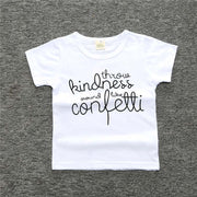 Tシャツ 半袖 ラウンドネック 英字ロゴ キッズ 子供服 男の子 女の子 かわいい シンプル デイリー おしゃれ トップス プルオーバー 通園 通学 カジュアル スタンダード 男児 女児