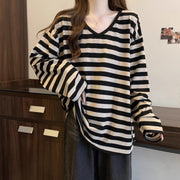 カットソー 長袖 レディース 女性用 トップス ボーダー柄 Vネック 着回し ゆったり 大きいサイズあり カジュアル おしゃれ お出かけ 旅行 通学 通勤 部屋着 女の子 婦人用
