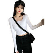 Tシャツ カットソー 長袖 ショート丈 レディース へそ出し トップス 無地 シンプル ヒップホップ タイト スリム Vネック クルーネック Uネック スクエアネック ラウンドネック 丸首 クロップド丈 ロンT 伸縮性 ストレッチ ブラック ホワイト グレー カジュアル ストリート風 ダンス 春 秋 女性 普段着 着回し 合わせやすい フリーサイズ