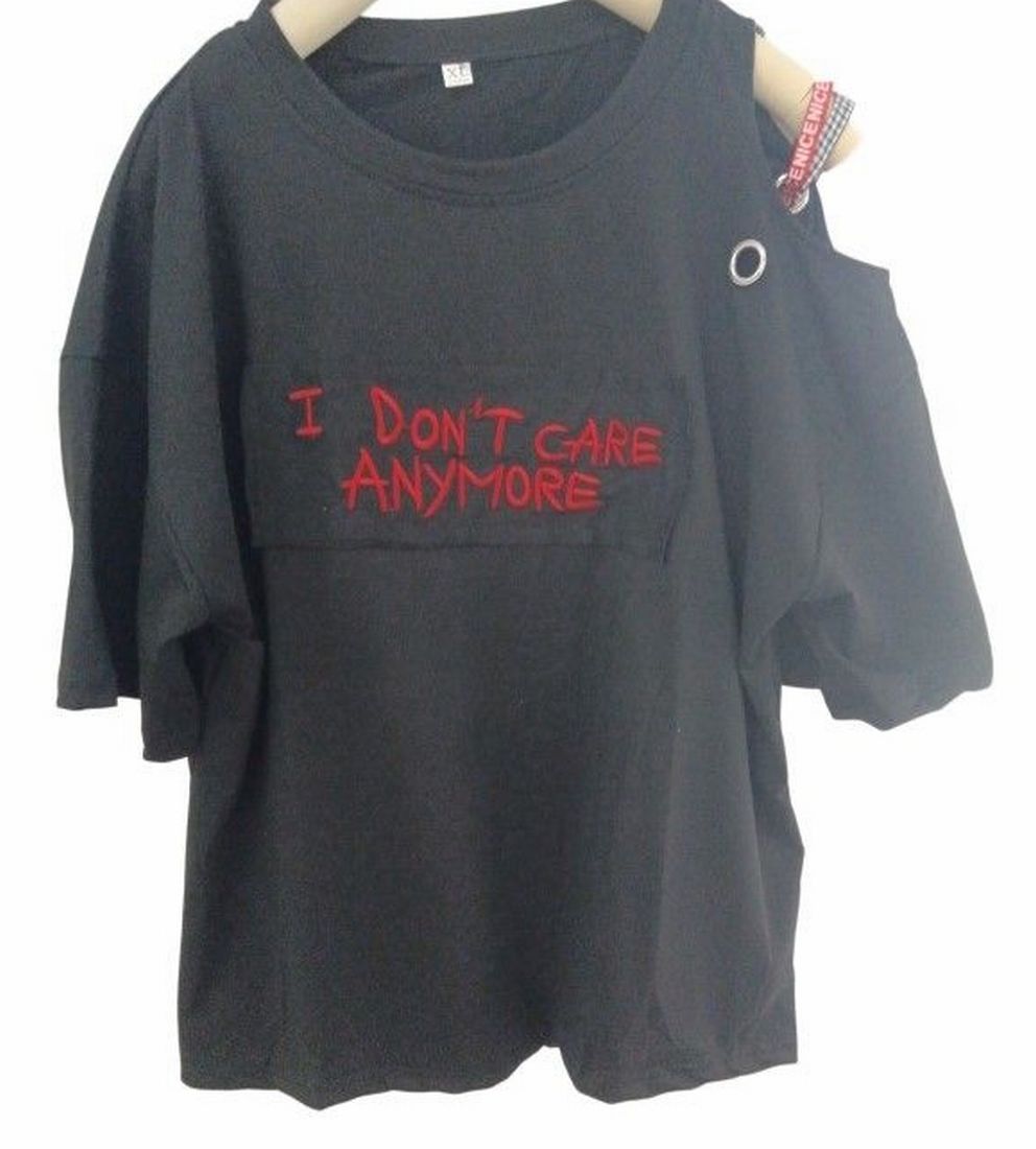 半袖カットソー レディースカットソー トップス Tシャツ レディース 女性 ラウンドネック 半袖 肩出し ショルダーカット 刺繍 英字 アルファベット リボン リボンストラップ チェック柄 サイドスリット シンプル カジュアル オシャレ 夏