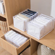 衣類収納ボックス 下着収納ケース 単品 仕切りボックス 7マス 9マス 靴下 Tシャツ カットソー ジーンズ デニムパンツ ボトムス レギンス インナー 引き出し収納 片付け 整理 整頓 小物収納 タンス チェスト クローゼット ロッカー 3段ボックス 日用品 生活雑貨