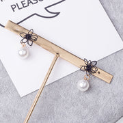 レディースピアス ピアス アクセサリー フェイクパール お花 フラワー 両耳 レディースアクセサリー 可愛い かわいい 女性用 婦人用 レディース おしゃれ オシャレ レディース用 プレゼント 誕生日 お出かけ 外出 デート