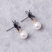 レディースピアス ピアス アクセサリー フェイクパール お花 フラワー 両耳 レディースアクセサリー 可愛い かわいい 女性用 婦人用 レディース おしゃれ オシャレ レディース用 プレゼント 誕生日 お出かけ 外出 デート