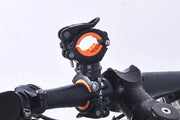 ライトホルダー 自転車用アクセサリー 懐中電灯ホルダー ブラケット ロードバイク マウンテンバイク 自転車用品 サイズ調節可 ライトクリップ 360度回転 工具不要 取り付け簡単 便利グッズ サイクリング