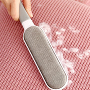 毛玉取りブラシ 洋服ブラシ ハンディブラシ 毛取りクリーナー ほこり取り 衣類ブラシ 抜け毛取り 掃除グッズ 掃除用品 日用品 ソファ ベッド 車内 多用途 便利グッズ シンプル 持ち手付き 収納ケース付き 持ち運び 携帯 コンパクト 白 灰