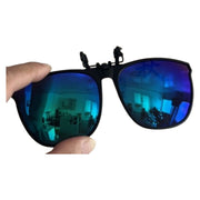 クリップオンサングラス サングラスクリップ 偏光サングラス 取り付け簡単 UVカット UV400 紫外線対策 メンズ 男性 レディース 女性 便利 眼鏡に装着 メガネの上から おしゃれ 男女兼用 ユニセックス 遮光 運転 スポーツ
