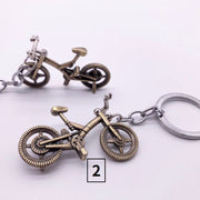 キーホルダー キーリング バッグチャーム メタル 自転車 クロスバイク ユニーク おしゃれ プレゼント ギフト 景品 ブロンズカラー