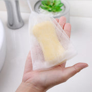 泡立てネット 単品 1枚 巾着タイプ 紐付き 洗顔ネット 泡だてネット 泡立ちネット 小さめ 石鹸ネット メッシュネット 石けん 洗面所 バス用品 濃密泡 ポケット 単色 定番 シンプル 便利グッズ 日用品雑貨 白