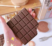 メモ帳 メモパッド メモ付箋 チョコの香り付き 80枚 ふせん 文具 文房具 メモ用紙 ポータブルメモ ミニサイズ 無地 チョコレート型 ビスケット型 チョコ型 英字入り ロゴ入り おしゃれ かわいい 雑貨 小物 事務用品 学用品 茶 ベージュ 白