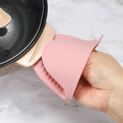 鍋つかみ 同色2個セット 指先ミトン ハンドグリップ キッチンミトン 滑り止め カラフル おしゃれ かわいい コンパクト 簡単 便利 台所用品
