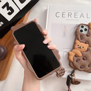 iPhoneカバー iPhoneケース スマホカバー スマホケース レディース 女性 ストラップ付き チャーム付き 立体的 チョコチップクッキー 熊 クマ ブラウン ポップ カジュアル 可愛い キュート