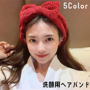 ヘアバンド 洗顔用 ヘッドバンド レディース 女性用 婦人用 髪留め 髪濡れ防止 幅広 モコモコ ふわふわ リボン 柔らかい 洗面用品 吸水性 スキンケア かわいい シンプル キュート 女子 女の子