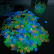 夜光石 発光石 200個 アクアリウム用品 光る 蓄光 水槽 内装 熱帯魚 金魚鉢 花瓶 カラフル ストーン 砂利 装飾 おしゃれ