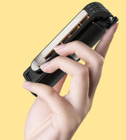 自撮り棒 セルカ棒 三脚スタンド スマホホルダー 撮影 Bluetooth リモコン付き 伸縮 軽量 360度回転 iPhone Android対応 動画撮影 カメラシャッター ワイヤレス 無線 ブルートゥース4.2対応 コンパクト 持ち運び 携帯 折りたたみ 滑り止め 電池式 鏡 ミラー アイフォン スマートフォン 360° 6段階調整 調節可能 ブラック ホワイト ギフト