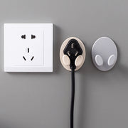 ケーブルホルダー 2個セット 粘着フック 壁掛けフック ウォールフック 収納用品 コード 充電コード 電源 コンセント イヤホン 貼付け
