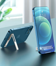 スマホスタンド キックスタンド 折りたたみ マグネット 磁石 薄型 スリム 軽量 メタル 角度調整可能 コンパクト 縦置き 横置き