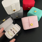 アクセサリーケース アクセサリーボックス リングケース リングボックス 収納 指輪 ピアス イヤリング コンパクト コンパクトケース 持ち運び おしゃれ 旅行