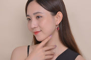 ピアス フックピアス レディース アクセサリー ラインストーン しずく型 雫 ティアドロップ 揺れる かわいい おしゃれ プレゼント ギフト 普段使い カラバリ豊富