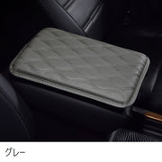 アームレストカバー 単品 車用品 カーアクセサリー アームレストクッション センターコンソールクッション 肘掛けパッド レザー調 防水 肘置き ひじ掛け カバー アームレストパッド カー用品 車用アクセサリー 肘置きカバー カスタム 内装 ゴム 取り付け簡単 単色 無地 シンプル カジュアル 汚れ防止 傷防止 灰 赤 茶 ベージュ 黒