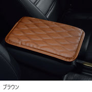 アームレストカバー 単品 車用品 カーアクセサリー アームレストクッション センターコンソールクッション 肘掛けパッド レザー調 防水 肘置き ひじ掛け カバー アームレストパッド カー用品 車用アクセサリー 肘置きカバー カスタム 内装 ゴム 取り付け簡単 単色 無地 シンプル カジュアル 汚れ防止 傷防止 灰 赤 茶 ベージュ 黒
