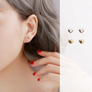 ピアス アクセサリー レディース ハート型 スタッドピアス シンプル 小ぶり おしゃれ かわいい 女性 ファッション小物 贈り物 プレゼント ギフト