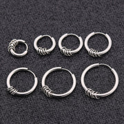 フープピアス リングピアス 単品 メンズ レディース アクセサリー シンプル おしゃれ シルバーカラー ゴールドカラー ブラック サイズ豊富 男女兼用 ユニセックス 女性用 男性用 婦人用 紳士用 ジュエリー ファッション 雑貨 小物 記念日 誕生日 プレゼント 贈り物 ギフト