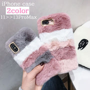 iPhoneケース スマートフォンケース スマホ 背面保護 カバー ボア もこもこ ふわふわ 可愛い おしゃれ ボーダー カジュアル iPhone13 Pro ProMax mini 12 11 アイフォン アイフォーン スマートフォンアクセサリー ピンク グレー