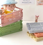 コンテナ 折りたたみ式 コンテナボックス ストレージボックス 収納ケース 収納カゴ 幅25.5cm 奥行15cm 小物入れ キッチン キッズルーム リビング 書斎 コンパクト スタッキング 整理整頓 片付け ブルー ピンク ベージュ グリーン