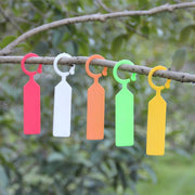 園芸用ラベル 50個セット 吊り下げ フック型 ガーデニング用品 園芸用品 植物用タグ 短冊 ネームプレート フラワーラベル ネームタグ マーカー ガーデン 家庭菜園 花壇 地植え 鉢植え